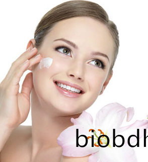 重(zhong)組(zu)膠(jiao)原蛋白的(de)中(zhong)國(guo)品(pin)牌範本(ben)！